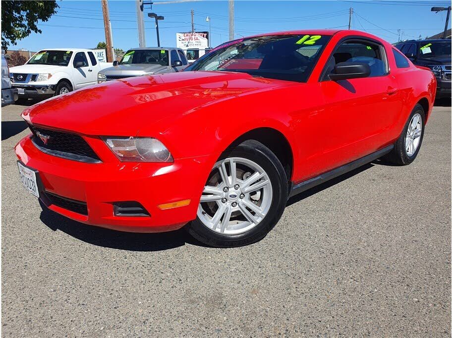 2012 FORD Mustang