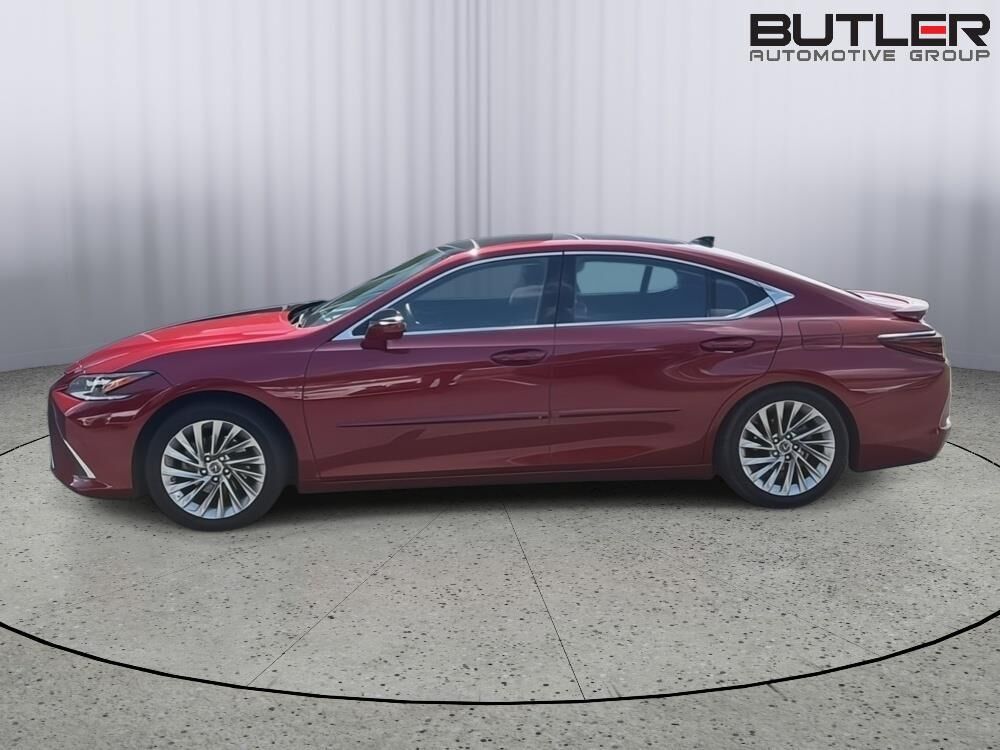 2023 LEXUS ES