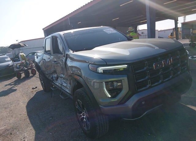 2023 GMC Canyon