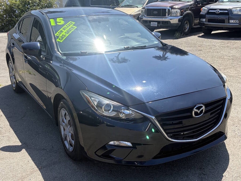2015 MAZDA Mazda3