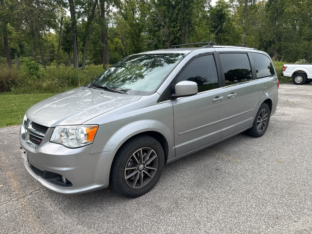 2017 DODGE Grand Caravan