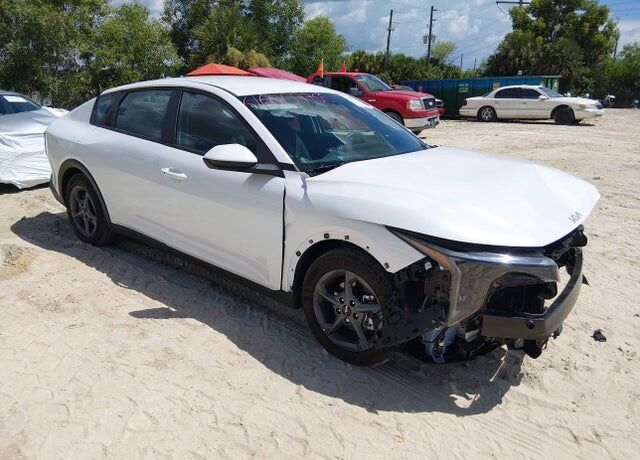 2026 KIA K4