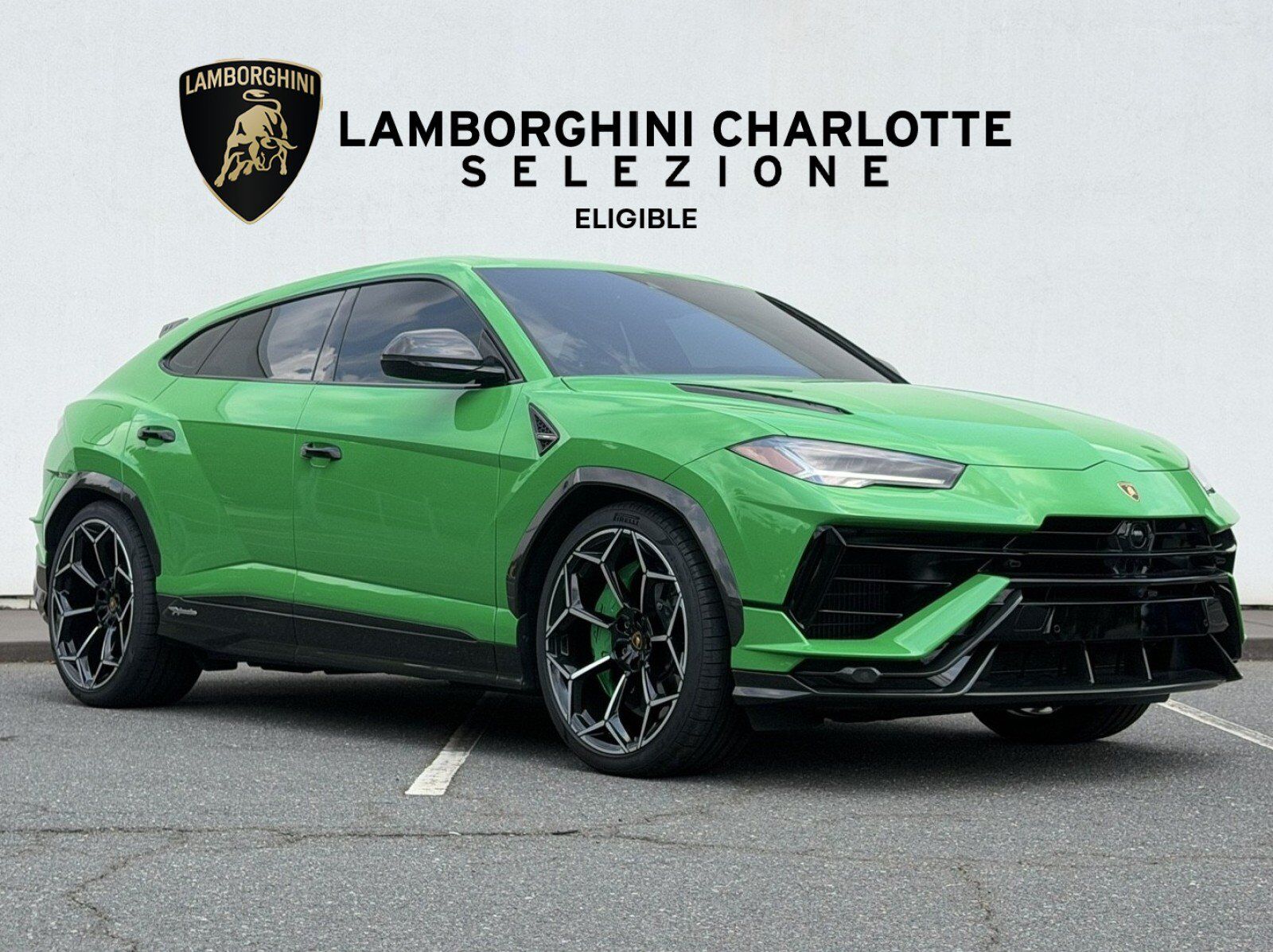 2024 LAMBORGHINI URUS