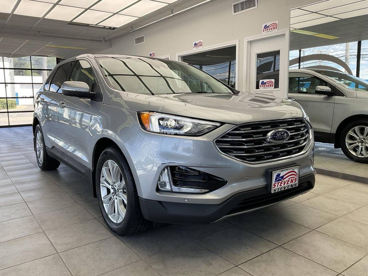 2021 FORD Edge