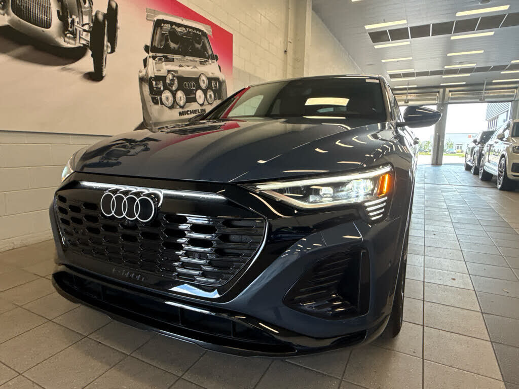 2024 Audi Q8