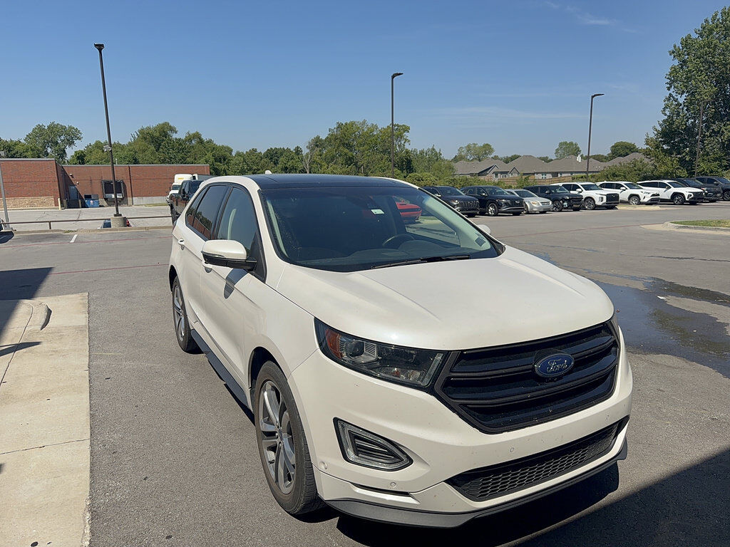 2016 FORD Edge