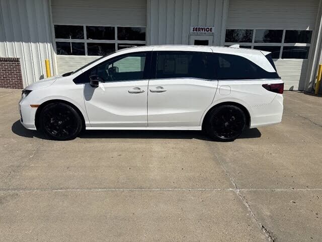 2025 HONDA Odyssey