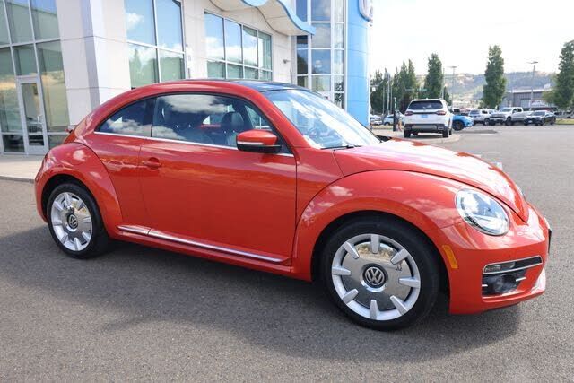 2019 VOLKSWAGEN Beetle