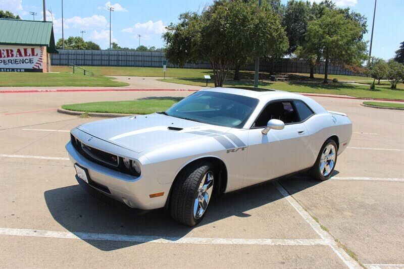 2010 DODGE Challenger