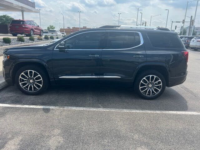 2020 GMC Acadia
