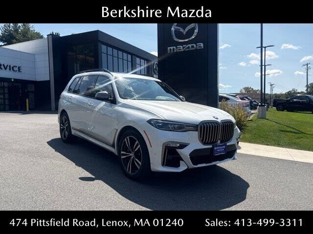 2022 BMW X7