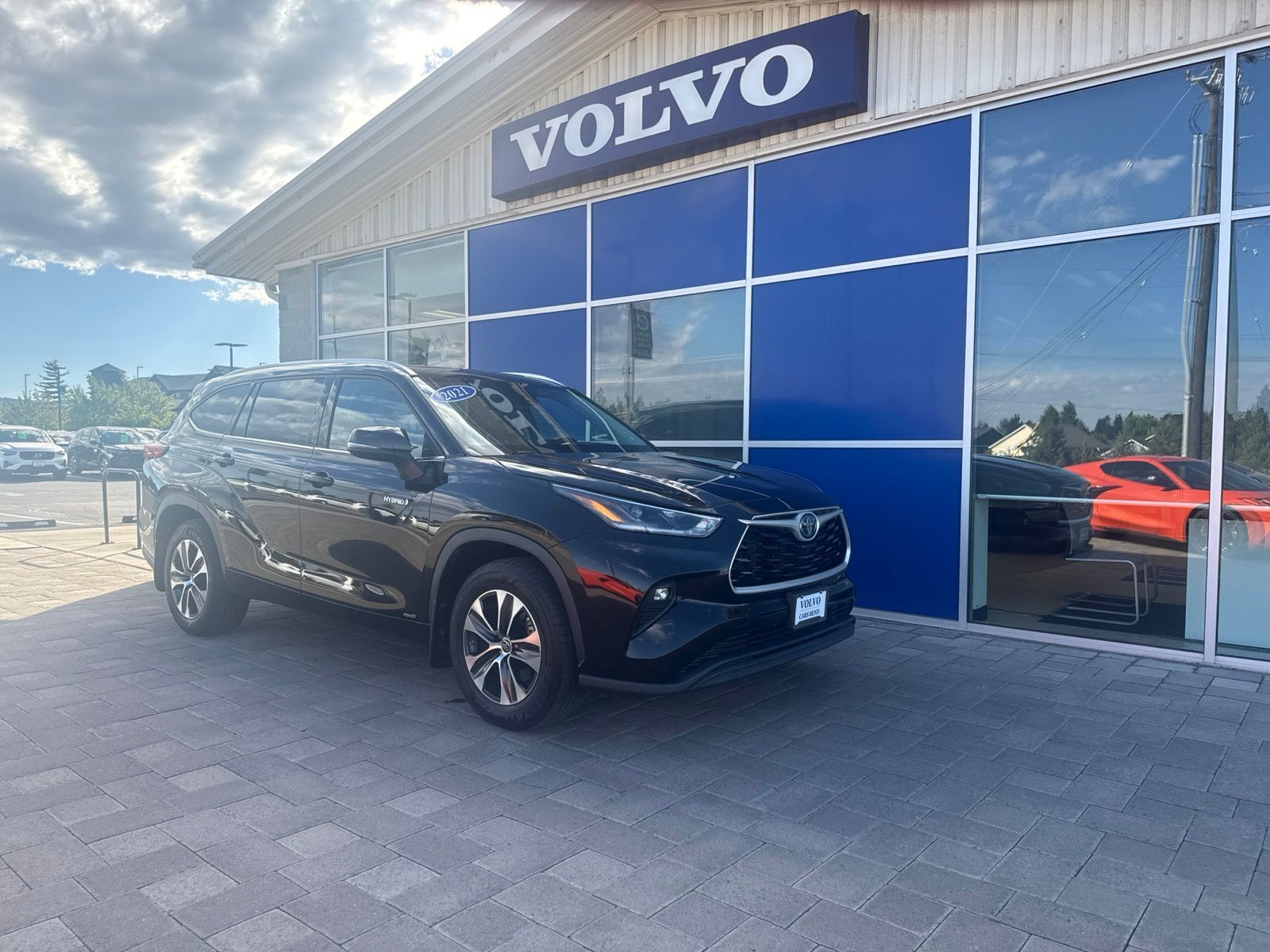 2021 TOYOTA Highlander