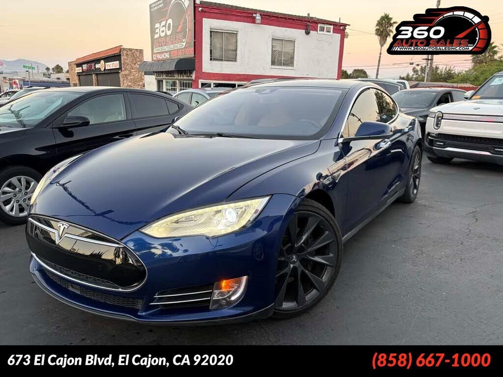 2016 TESLA Model S