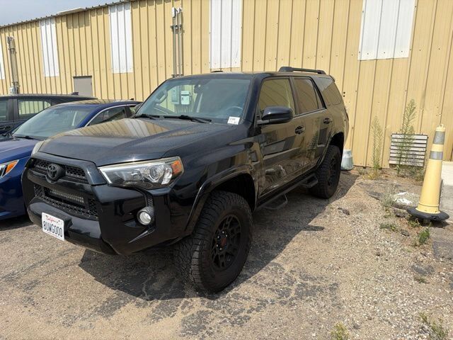 2017 TOYOTA 4-Runner