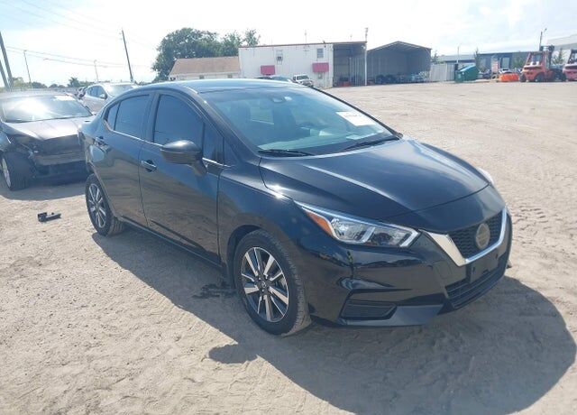 2021 NISSAN Versa