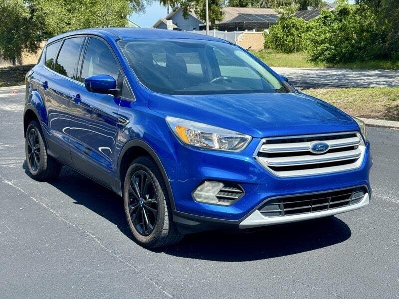 2017 FORD Escape