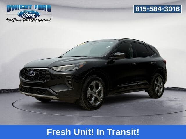 2024 FORD Escape