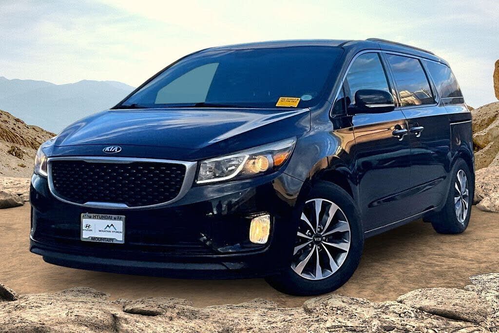 2015 KIA Sedona