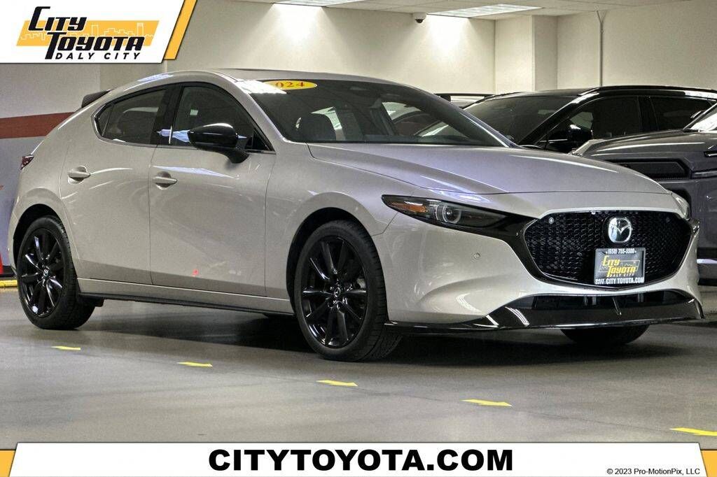 2024 MAZDA Mazda3