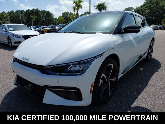 2023 KIA EV6