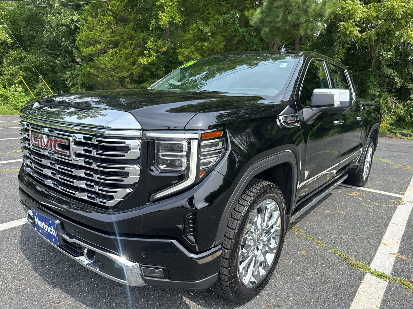 2024 GMC Sierra