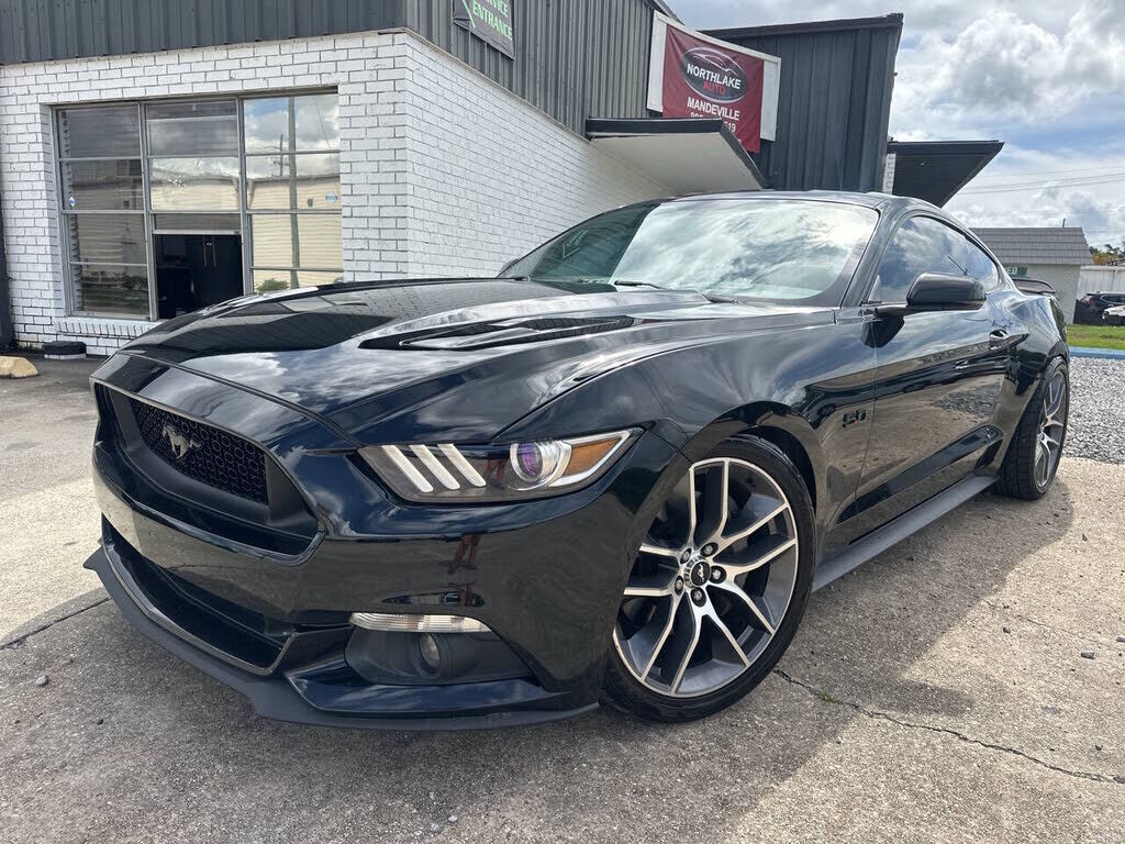 2015 FORD Mustang