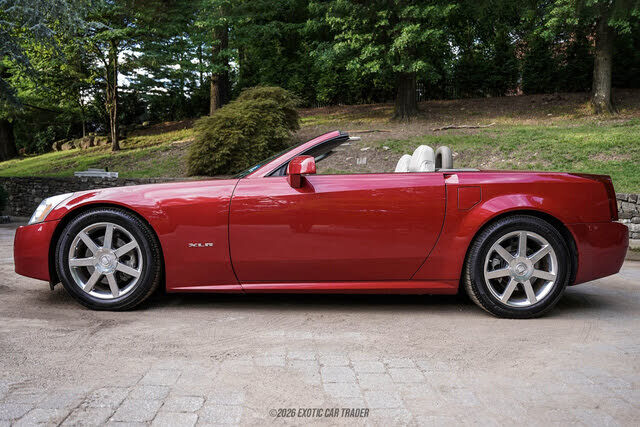 2004 CADILLAC XLR