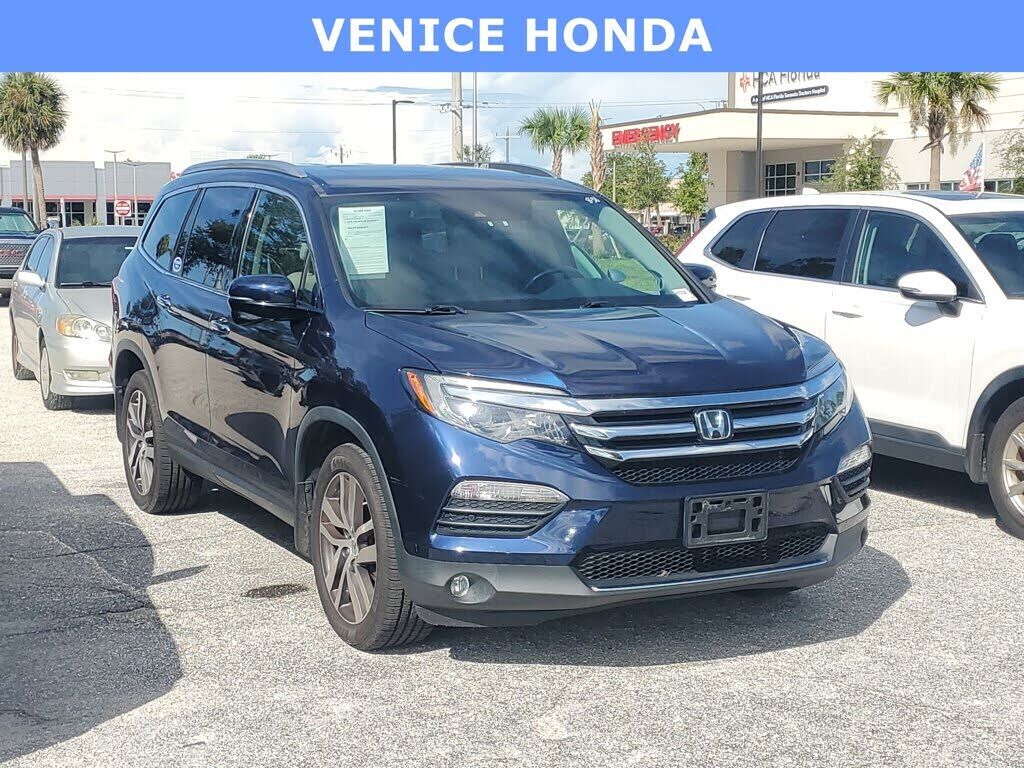 2017 HONDA Pilot