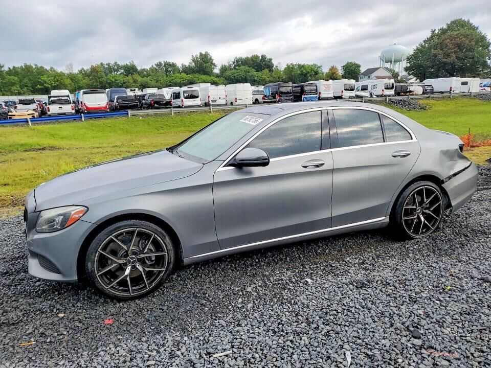 2015 MERCEDES-BENZ C-Class