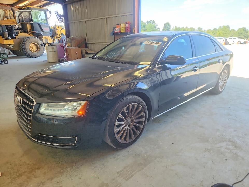 2015 AUDI A8