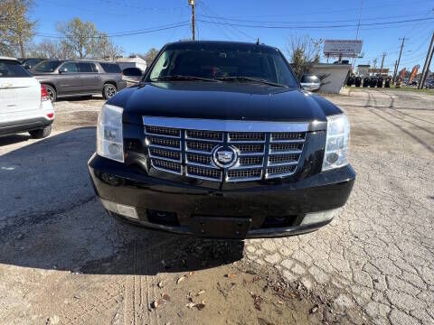 2011 CADILLAC Escalade
