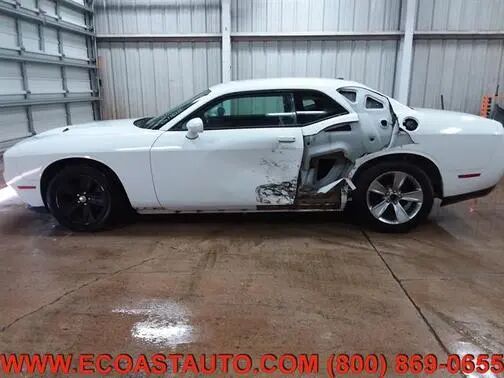 2016 DODGE Challenger