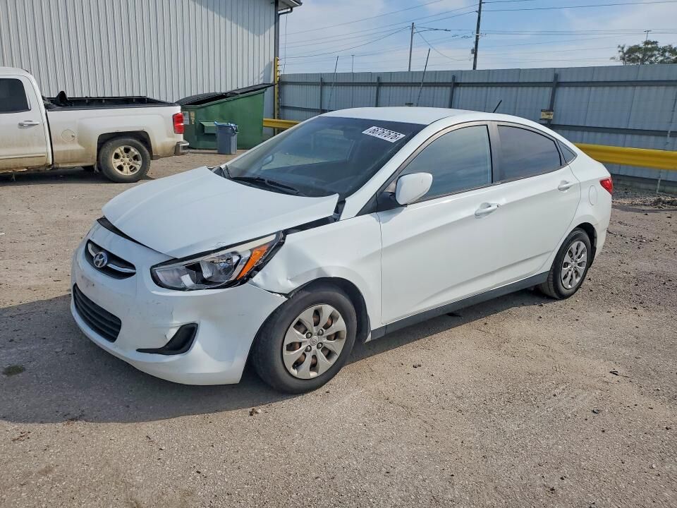 2015 HYUNDAI Accent