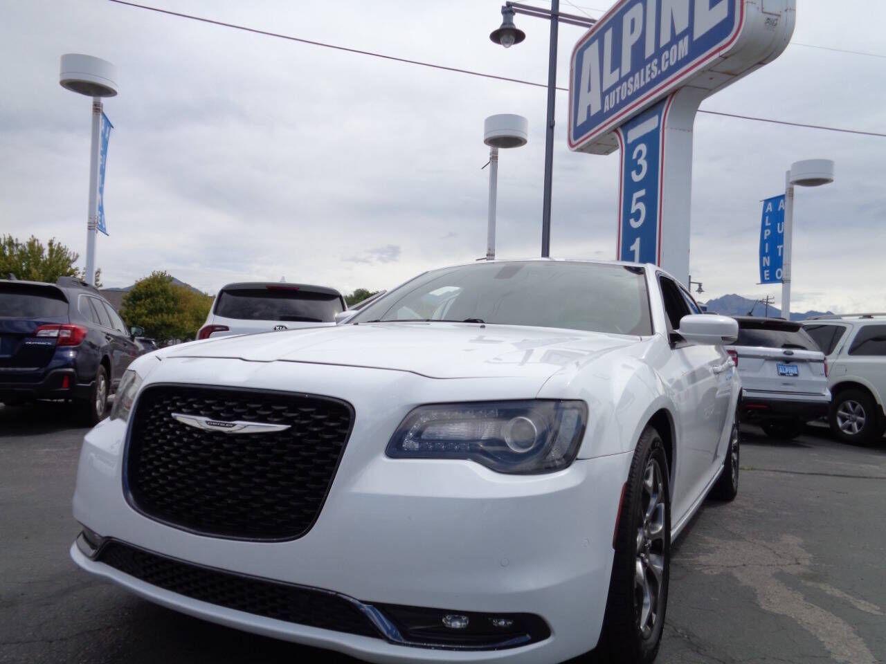 2017 CHRYSLER 300