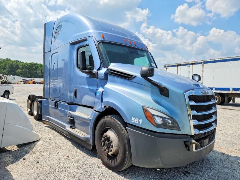 2022 FREIGHTLINER New Cascadia 126" Sleepercab