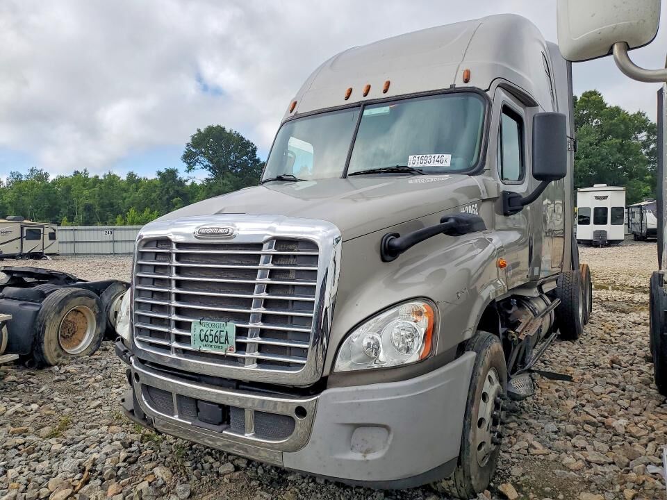 2017 FREIGHTLINER Cascadia