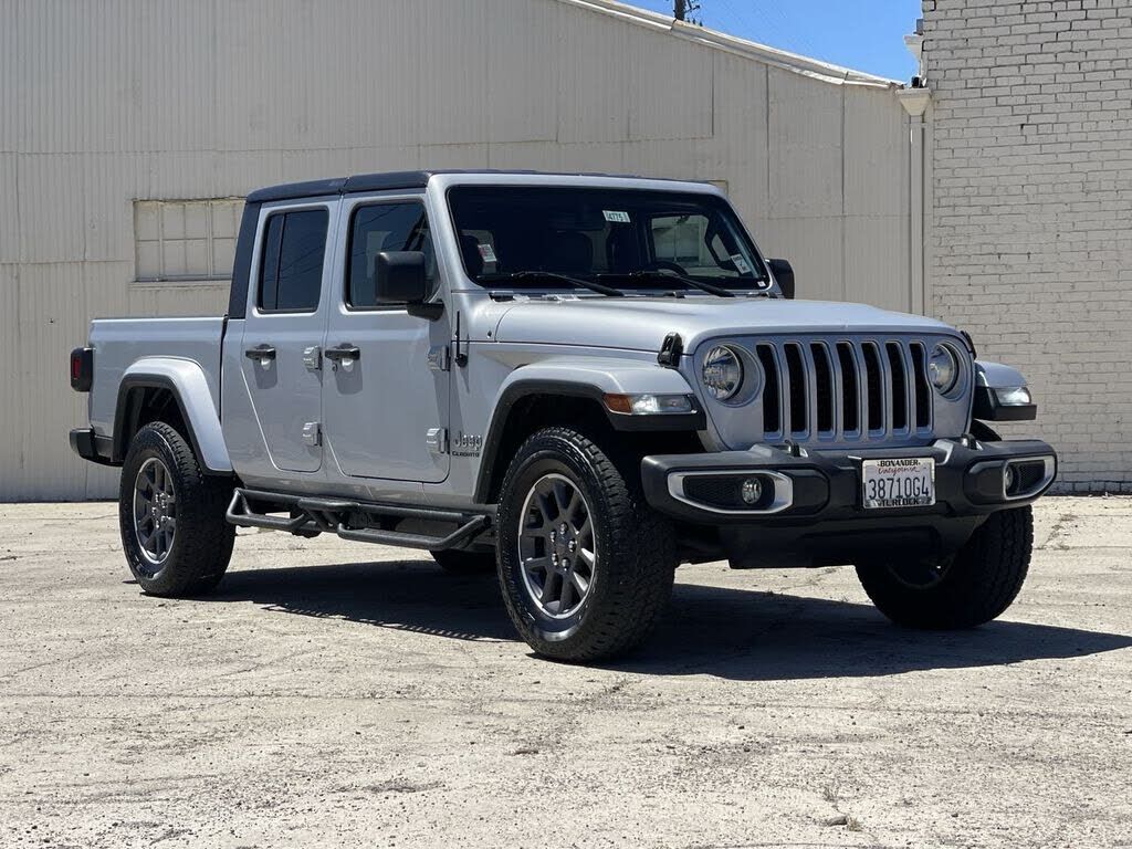 2022 JEEP Gladiator