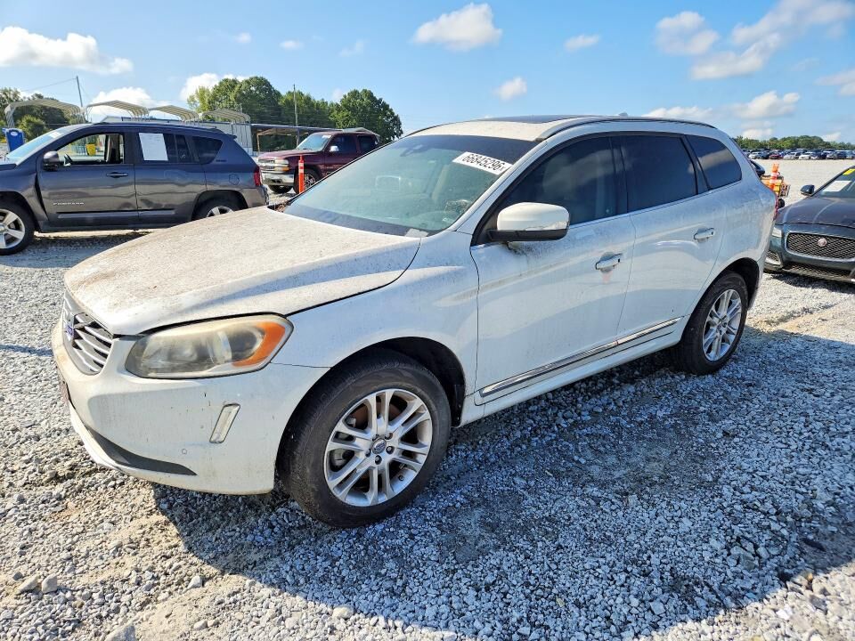 2015 VOLVO XC60