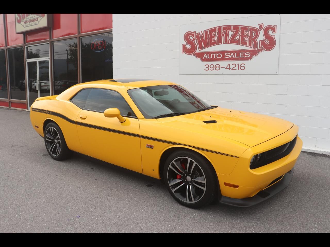 2012 DODGE Challenger