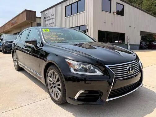 2013 LEXUS LS