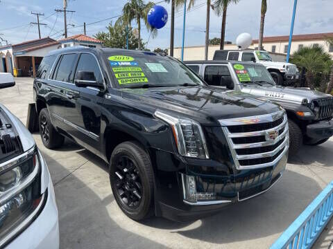 2019 CADILLAC Escalade