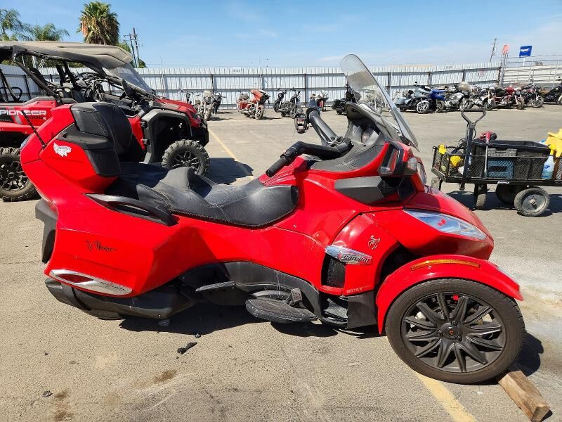 2013 CAN-AM Spyder