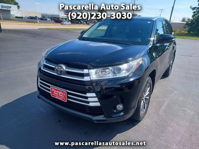 2018 TOYOTA Highlander