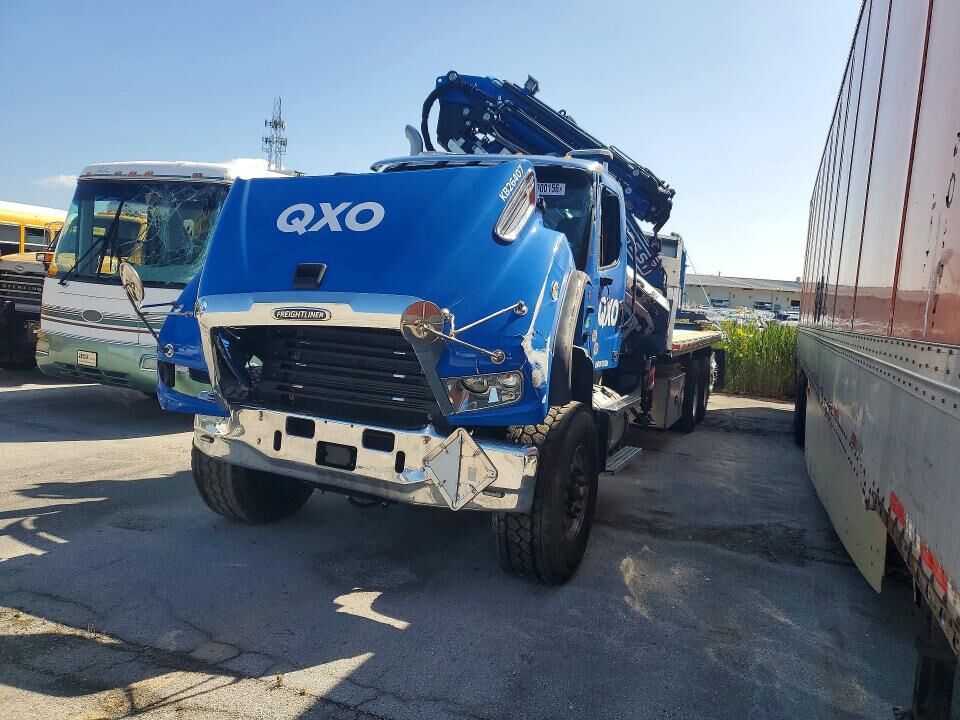 2026 FREIGHTLINER 114SD