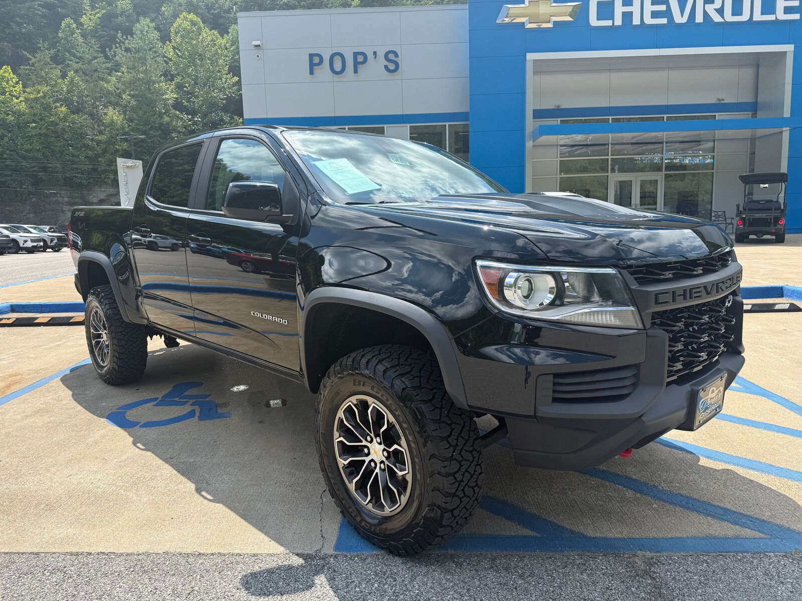 2022 CHEVROLET Colorado
