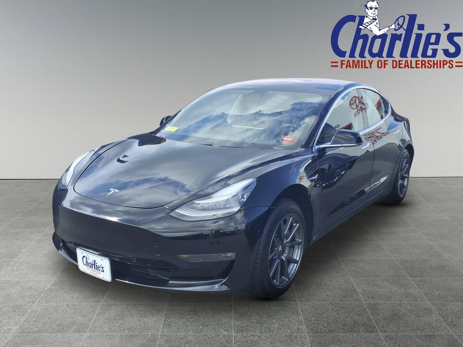 2018 TESLA Model 3