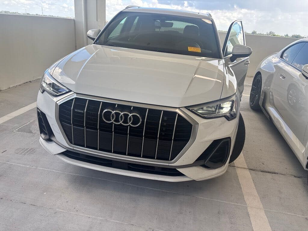 2024 AUDI Q3