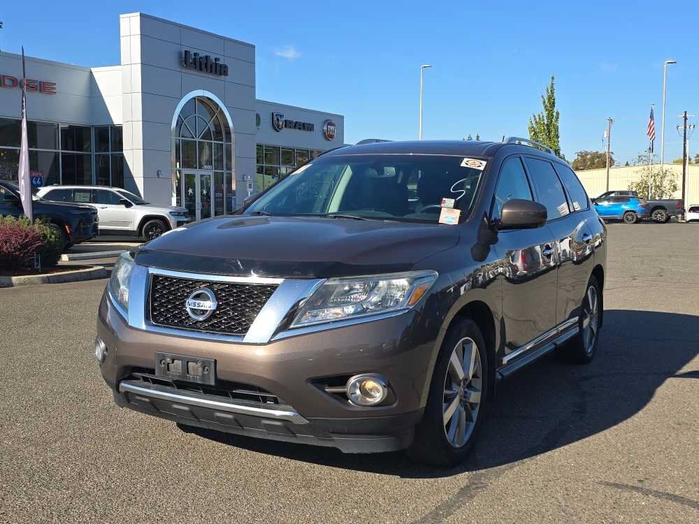 2016 NISSAN Pathfinder