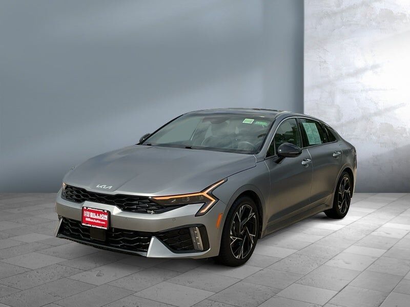 2025 KIA K5
