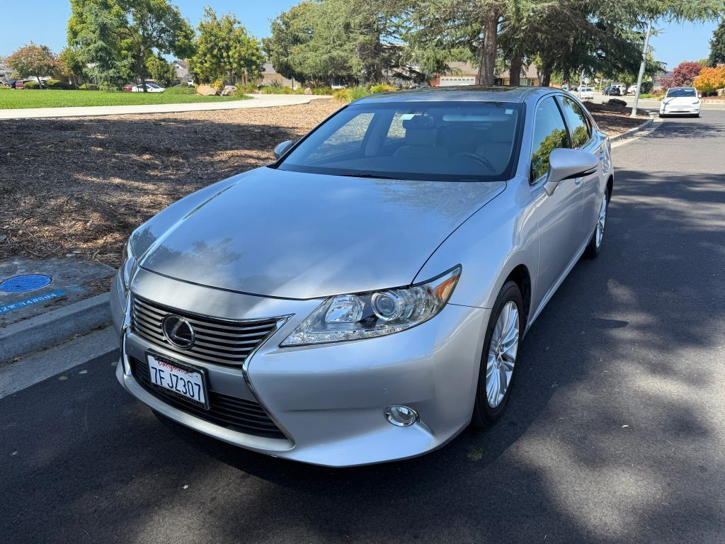 2014 LEXUS ES